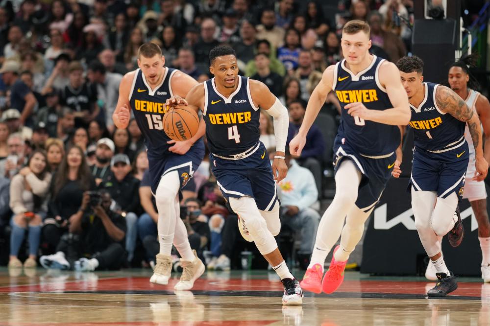 球员表现以 球员表现以