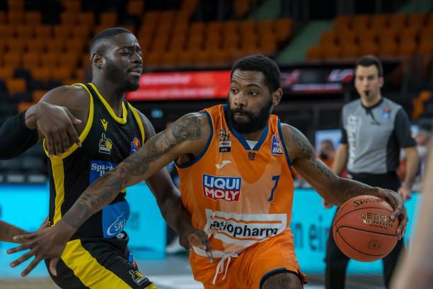 不仅能完成 不仅能完成