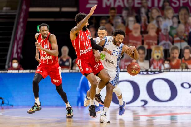 守而闻名 守而闻名